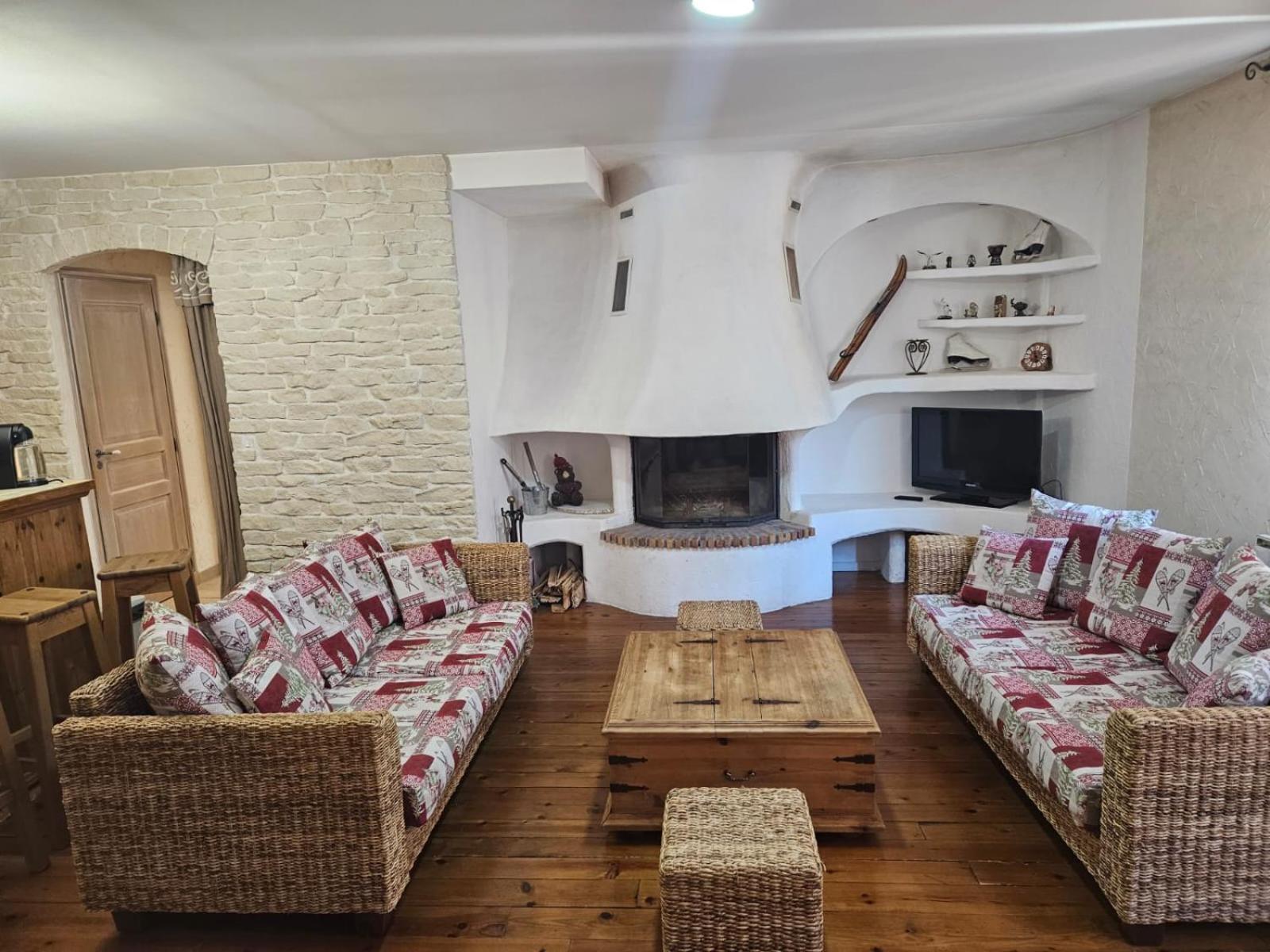 Apartament Blaise 4 Pieces Saint-Étienne-de-Tinée Zewnętrze zdjęcie